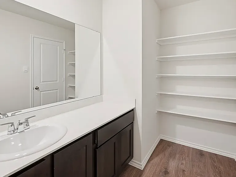 125 Arbor Dr — Photo 17