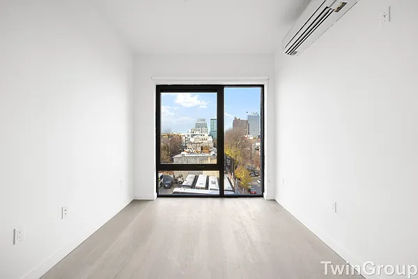 Rented by Twin Group | media 8