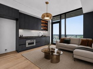 610 Davis St #3001, Austin, TX 78701