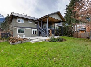 1469 Olive St, Pemberton, BC V0N2L1