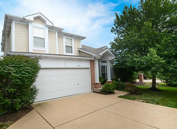 4th image of 15307 Cambridge Cove Way