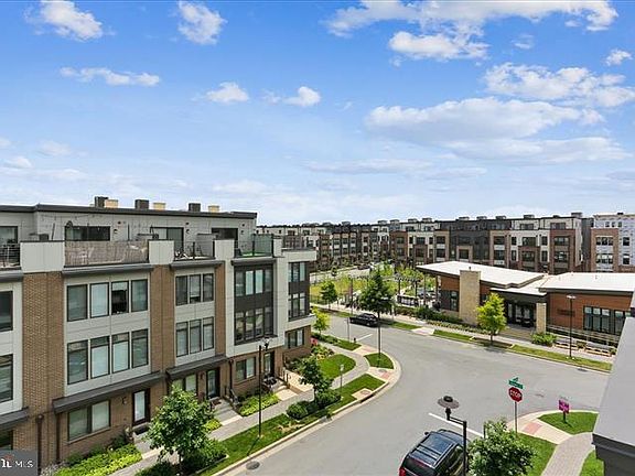 3rd image of 8075 Tribeca St