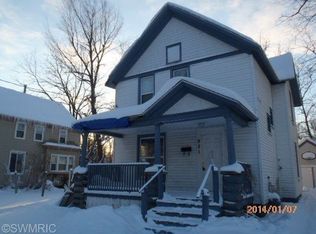 921 Hazard Ave, Kalamazoo, MI