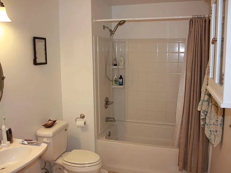 214 E 7th Ave #3 — Photo 12