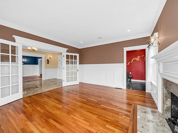 4th image of 57 Shattuck St