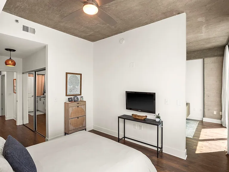 415 Church St #1608 — Photo 18