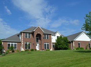 379 Carve Ln, Washington, MO 63090