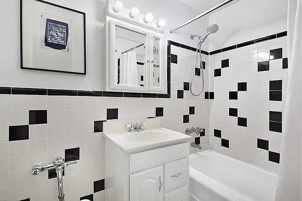 Rented by Stribling | media 4