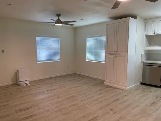 1225 Tulare St — Photo 3