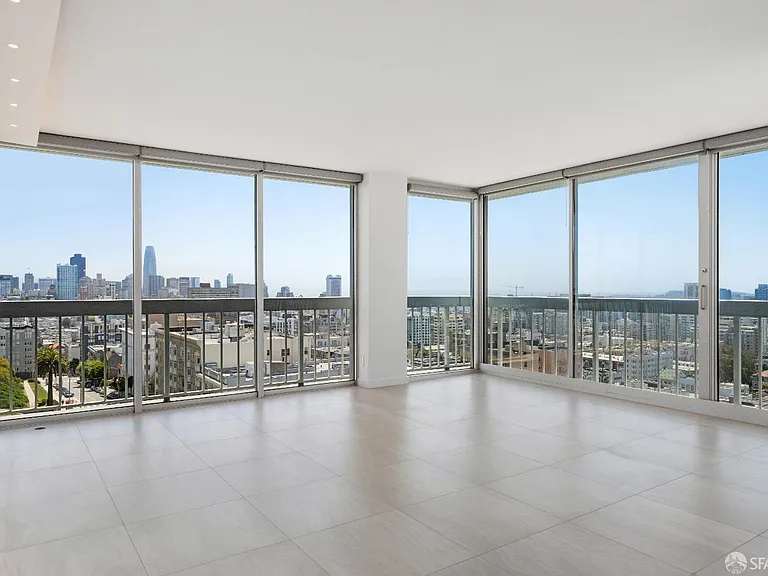 2200 Sacramento St #1207 — Photo 1