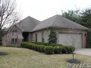 420 60th St, Vienna, WV 26105