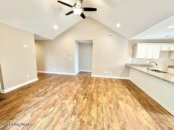 5th image of 117B Lanai Dr
