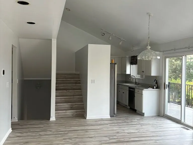 1331 Brighton Lake Rd — Photo 6