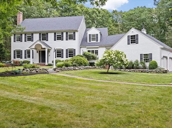 58 Captain Joshua Ln, Norwell, MA 02061