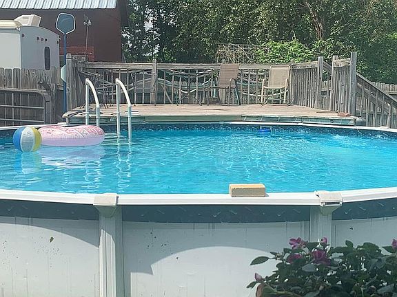 3rd image of 4705 W Whipp Ave
