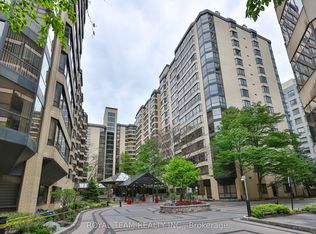 211 Saint Patrick St #Penthouse C-10, Toronto, ON M5T 2Y9