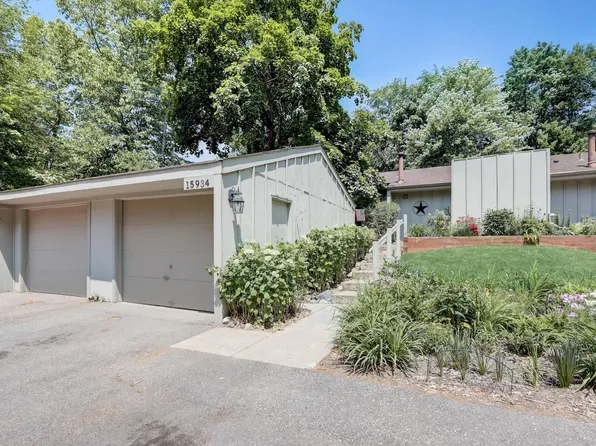 15934 18th Pl N, Plymouth, MN 55447