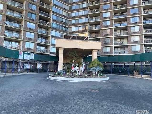 1st image of One Bay Club Dr #5K