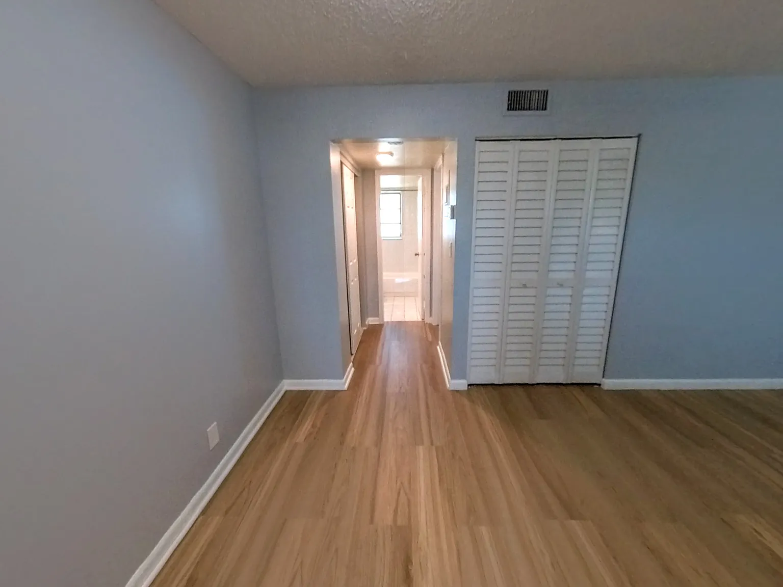 2301 Southeast 4th Street - 1 — Photo 3