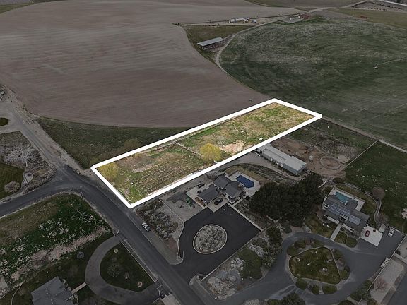 4th image of E Terril Rd