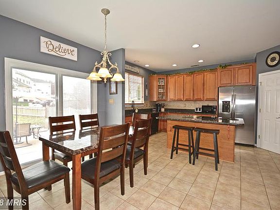 5th image of 9641 Looking Glass Ct