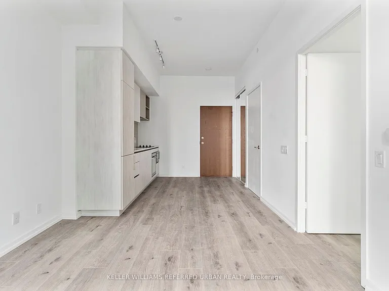 7890 Jane St #2910 — Photo 21
