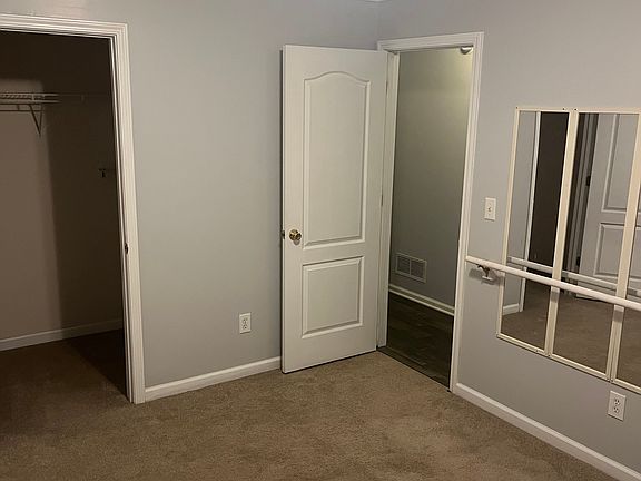 5th image of 684 Willowwind Dr