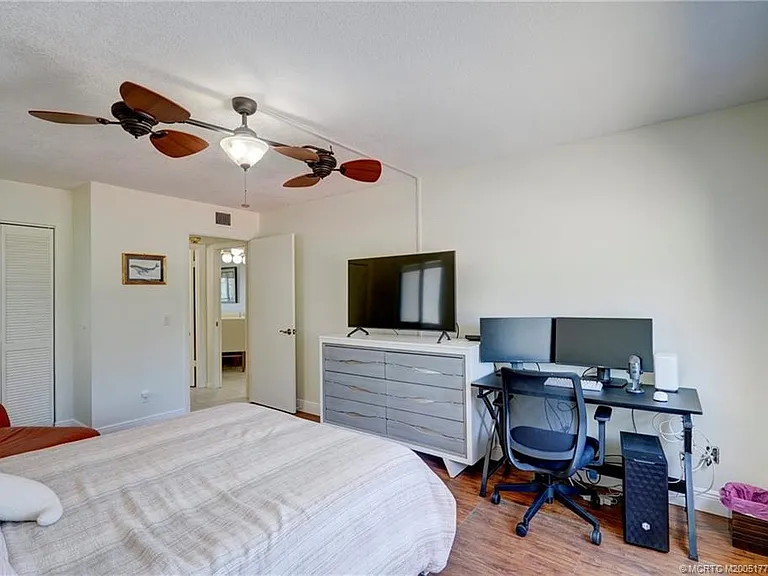 10 NE Plantation Rd #101 — Photo 20