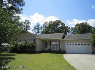 801 Turkey Ridge Dr, Fayetteville, NC 28314