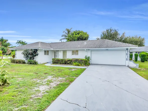 9390 SE Little Club Way N, Tequesta, FL 33469
