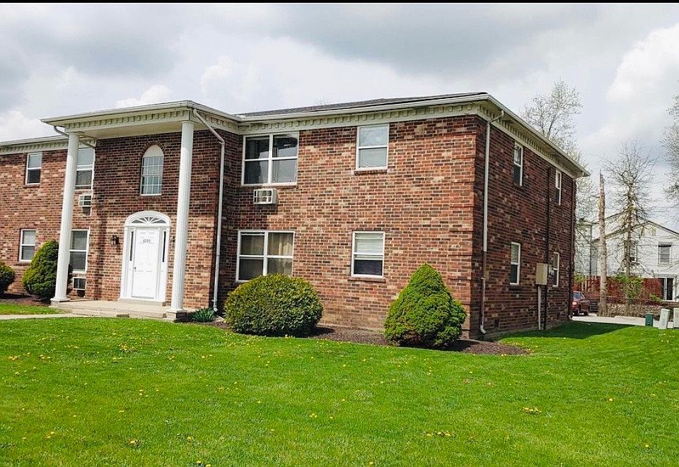 1st image of 6205 Nina Dr #4