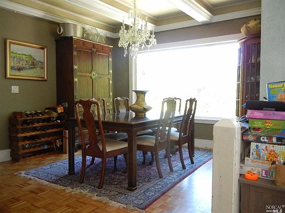 3rd image of 435 Green Glen Way