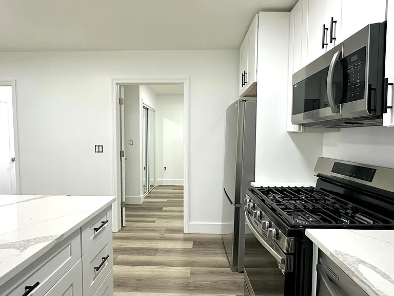 280 Forrest St #2 — Photo 5