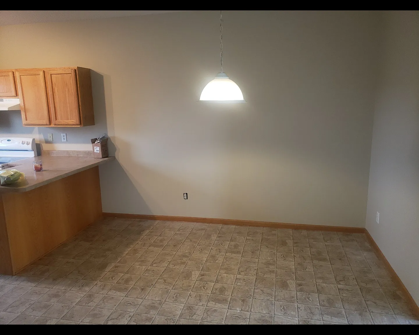 3 bed, 2.5 bath, 1600 sqft, $2,000 — Photo 1