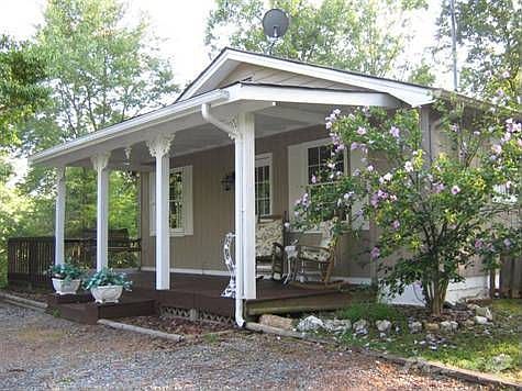 Cute Little Mountain Cottage
