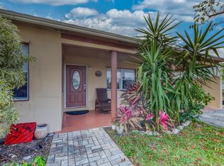 1425 N J Ter, Lake Worth, FL 33460