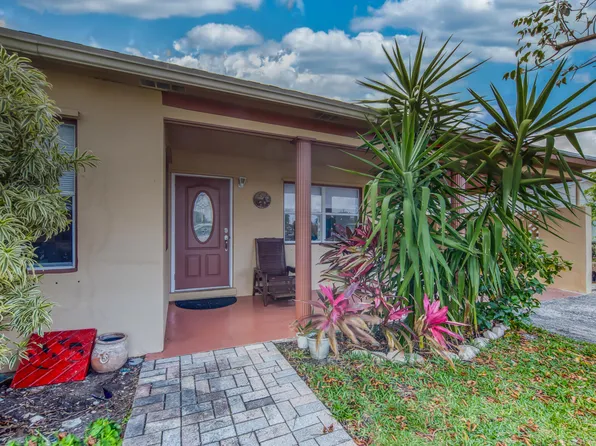 1425 N J Terrace, Lake Worth Beach, FL 33460