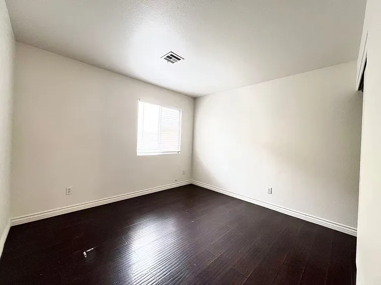 3604 Fort Niagara Ave — Photo 11