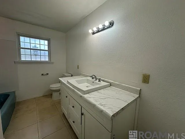 7030 Hooper Rd — Photo 13