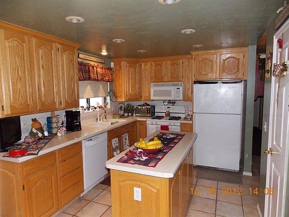 4th image of 6908 S Lexington Dr