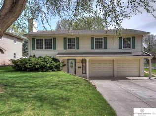 4875 S 93rd Ave, Omaha, NE 68127