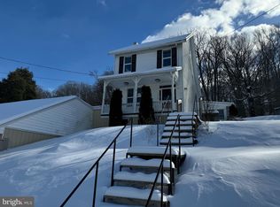 608 Chestnut St, Delta, PA 17314