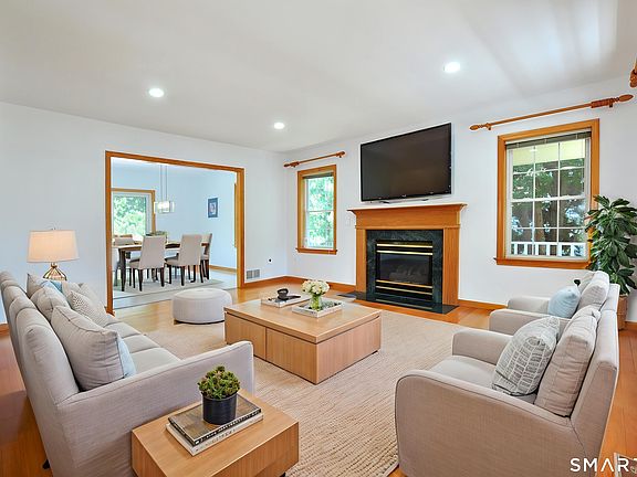 5th image of 24 Wintonbury Drive