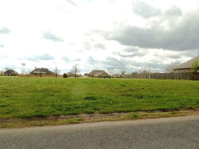 25 Grand Lakes Blvd, Alexandria, LA, 71303