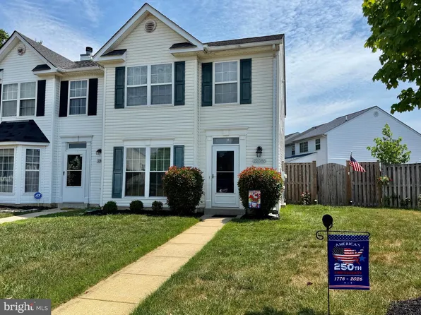22086 Saint Michaels Cir, Great Mills, MD 20634
