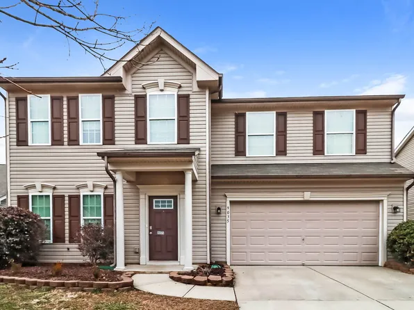 9035 Goldfields Dr, Charlotte, NC 28227