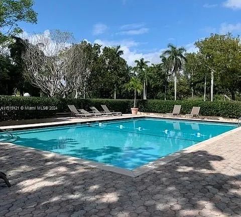 5th image of 11111 Biscayne Blvd #10F