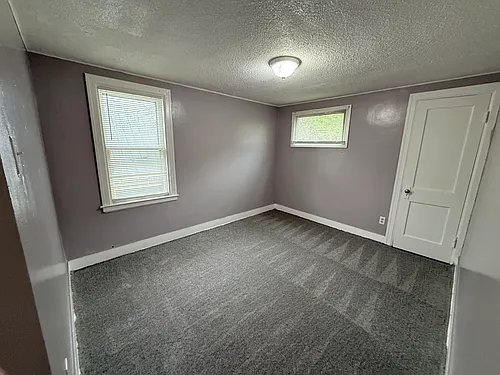 506 Stockbridge Ave #2 Photo 1