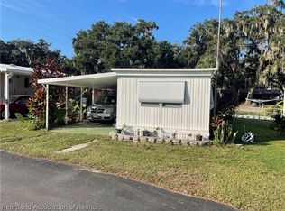 297 1/2 Lake Ave S #2, Frostproof, FL 33843