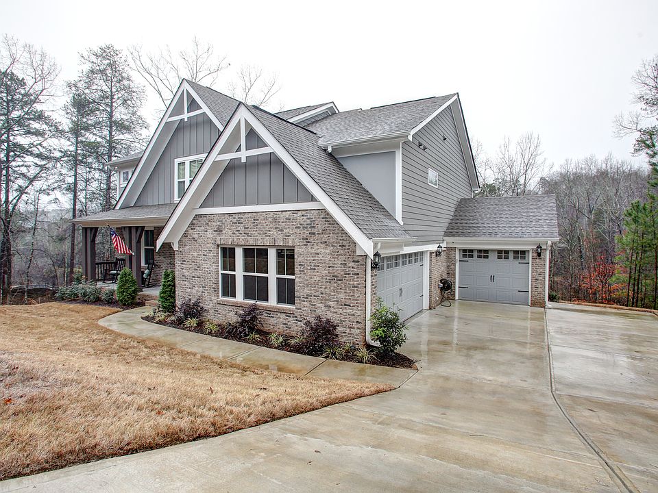 2nd image of 541 Wooded Mountain Trl